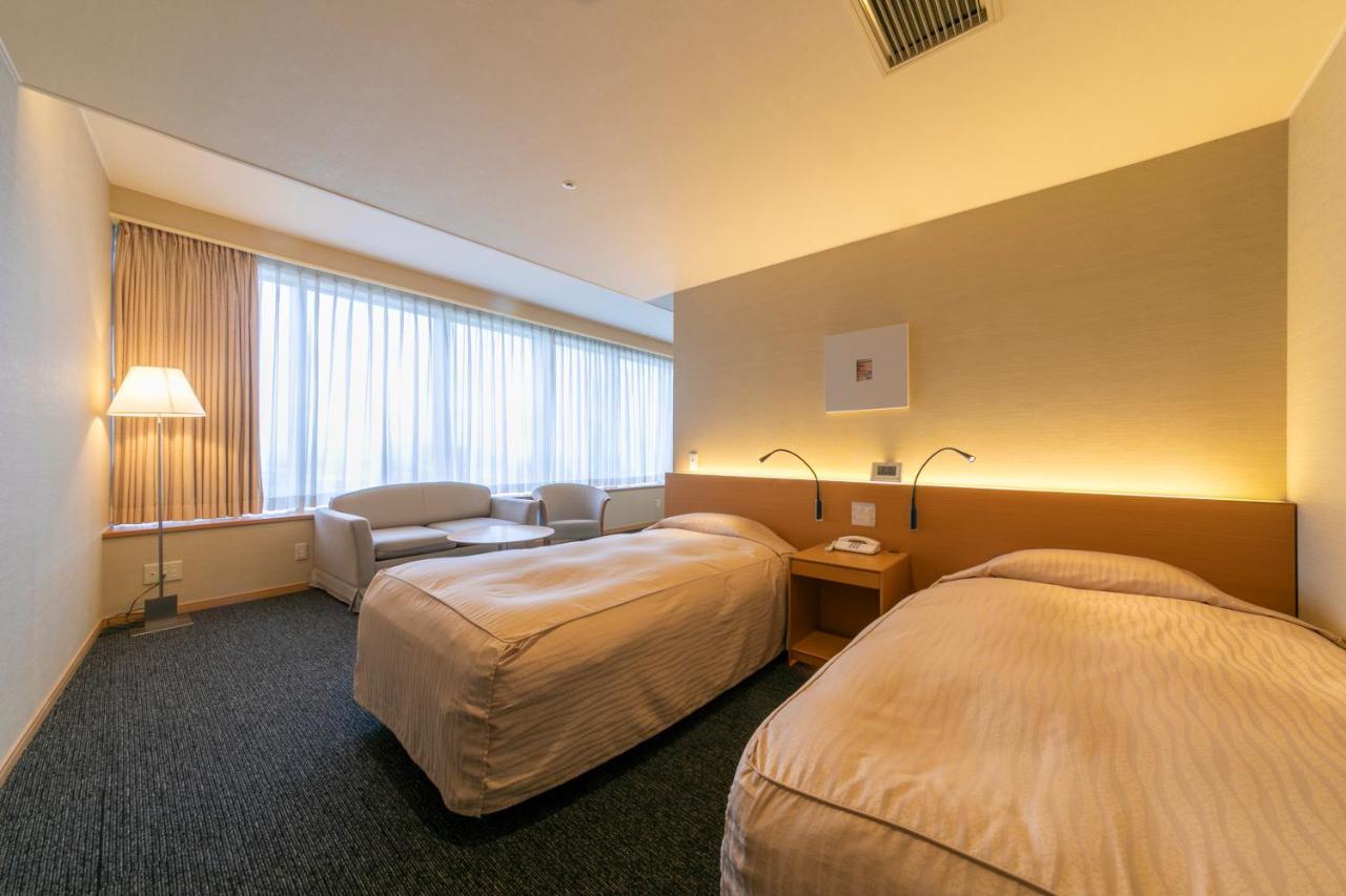Hotel Landmark Wakayama Buitenkant foto