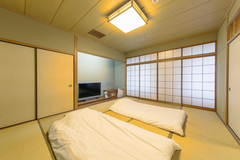 Hotel Landmark Wakayama Buitenkant foto